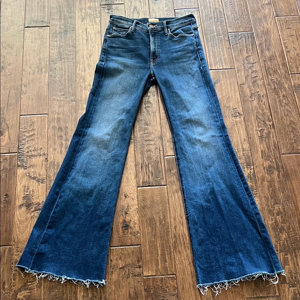 MOTHER Doozy Fray Jeans